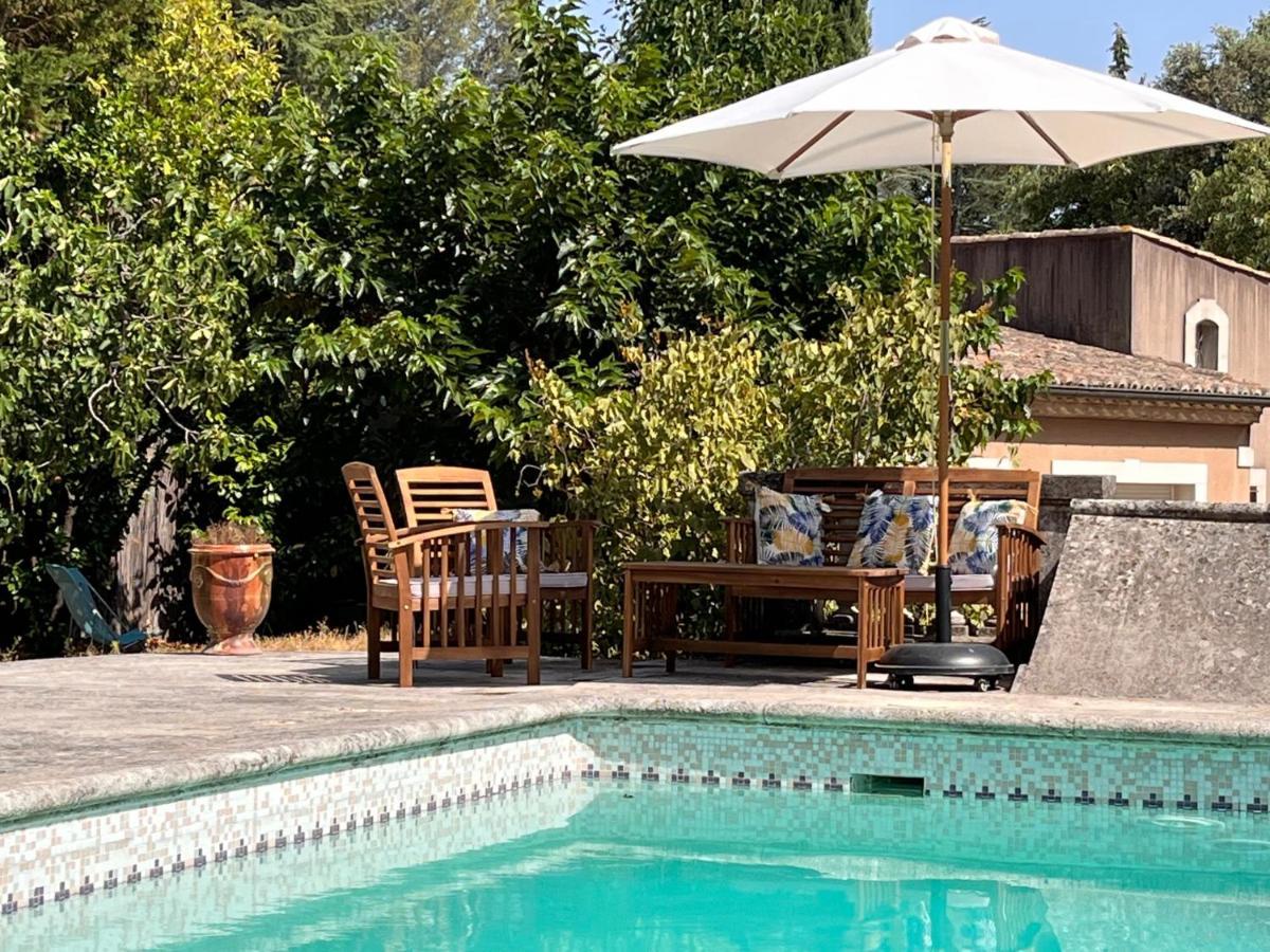 Maisonnette Independante Avec Jardin/Patio Нім Екстер'єр фото